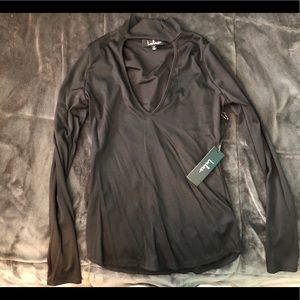 Lulu’s long sleeve shirt